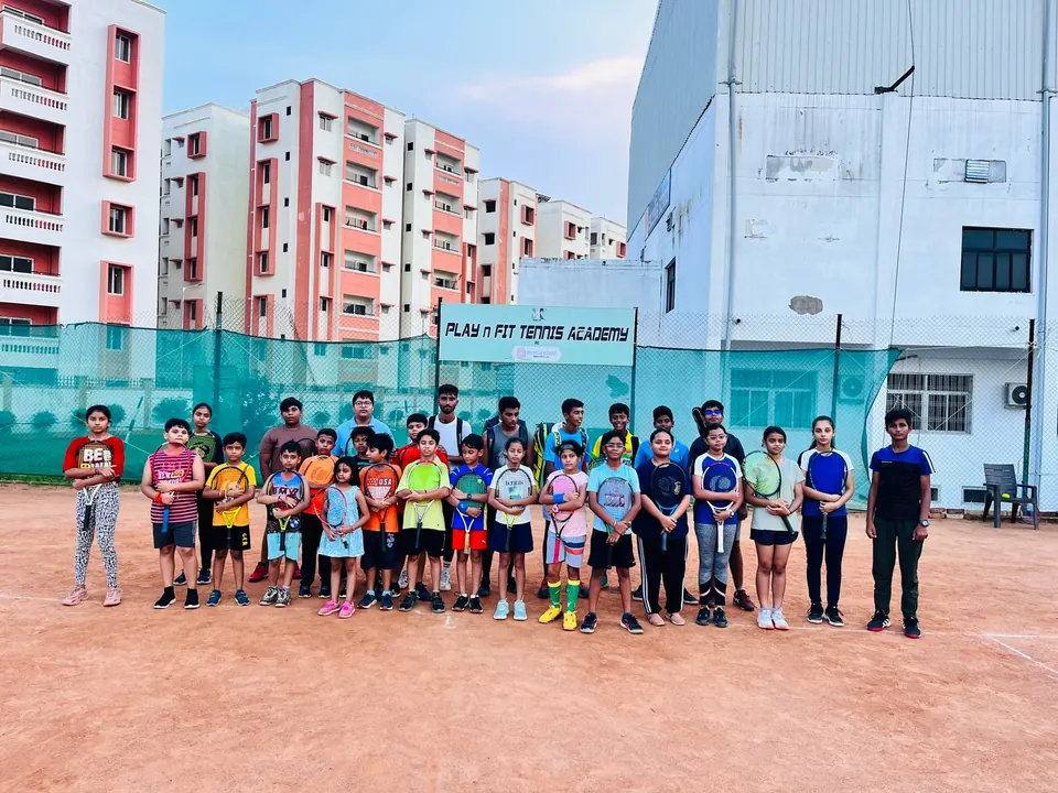 Juniors lined up on court at PLAY n FIT